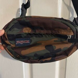 JanSport Camouflage Belt Bag